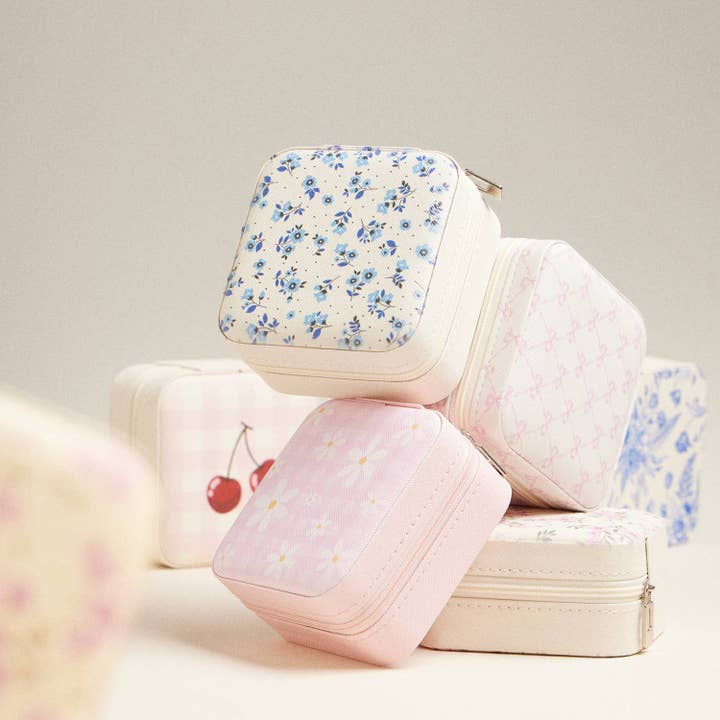 Pink Daisy Flower Pattern Jewelry Box -Travel Size for wholesale on Faire