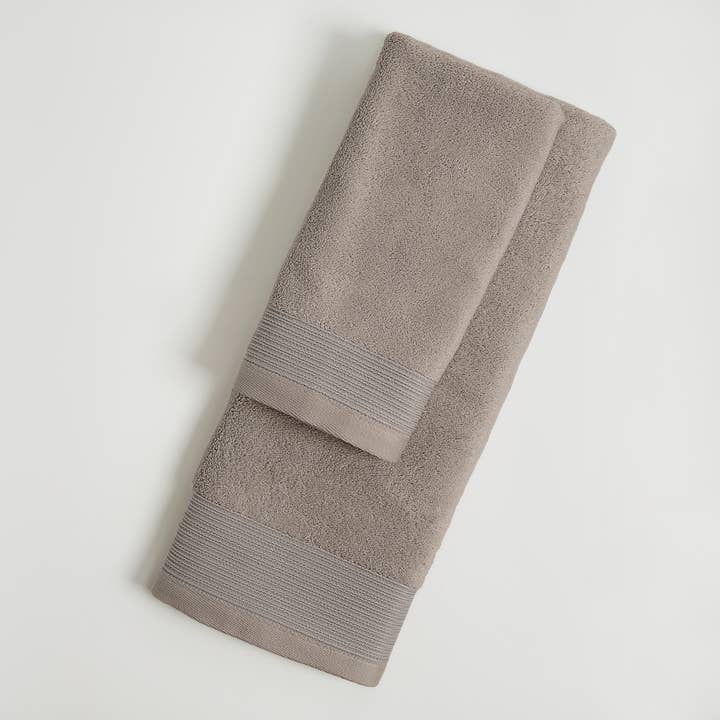 ELEGANCE Face and Guest Set for wholesale by Ferò Milano