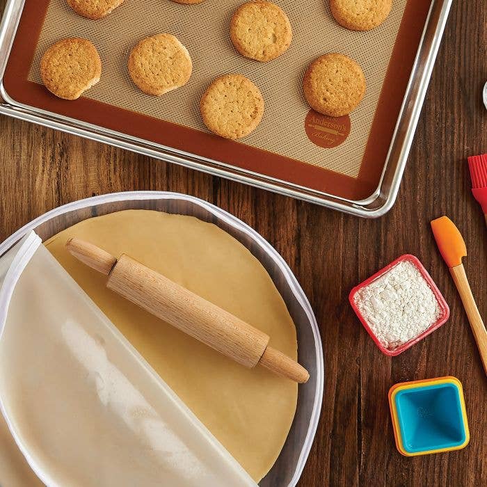 HIC - Harold Import Co. - Wholesale Kitchen Tool/Gadget - Mrs. Anderson's Baking Beechwood Children Rolling Pin, 7in2