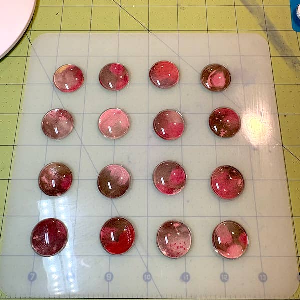 Anna DiVito Studio - Wholesale Magnet - PINK AWARENESS FLORAL MAGNET SET | ROUND GLASS | HANDCRAFTED2
