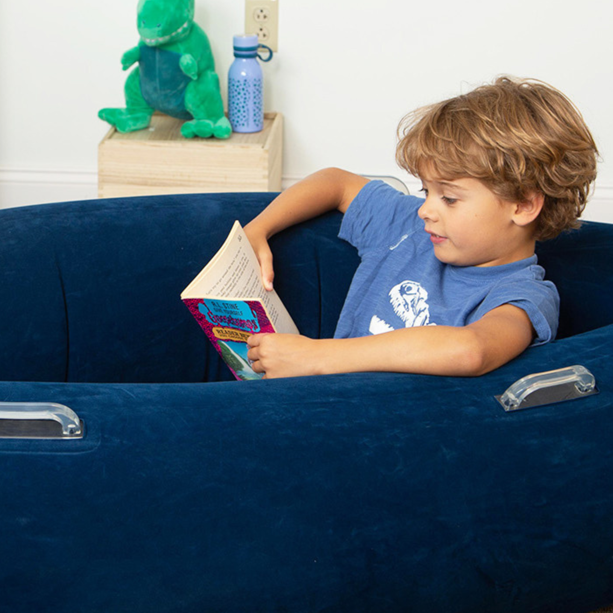 Bouncyband LLC - Wholesale Inflatable Toy - Kids & Baby - Fun & Comfy Hugging Peapod 60" Ages 6-12 up to 3-5'1" Tall6