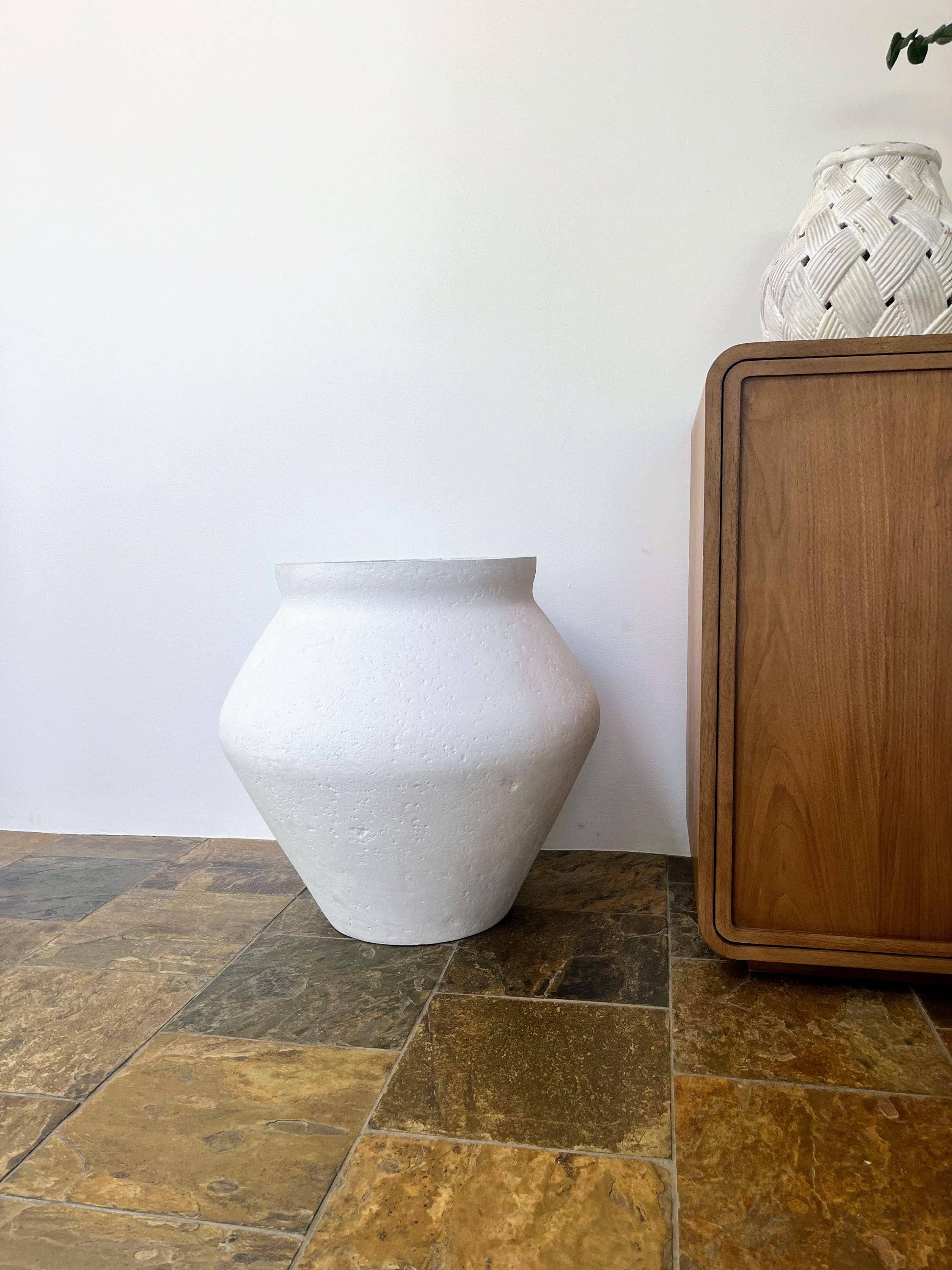 Tikal Composite Designs - Wholesale Plant Pot - Lightweight Concrete Planter Vessel7