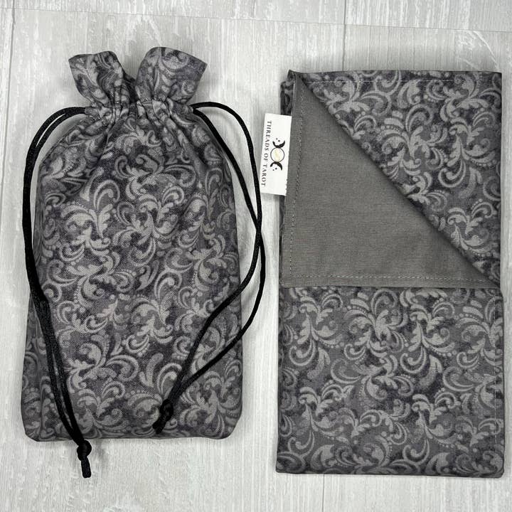 Threads of Tarot - Wholesale Tarot/Oracle Card - Tarot Gift Set: Deck, Bag, & Cloth For Birthday or Christmas3