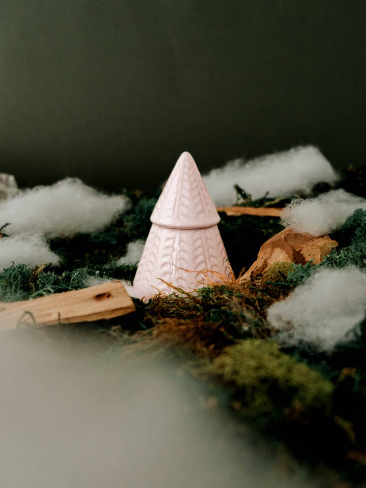 The Little Fir Tree - Candle for wholesale by Mimi & August