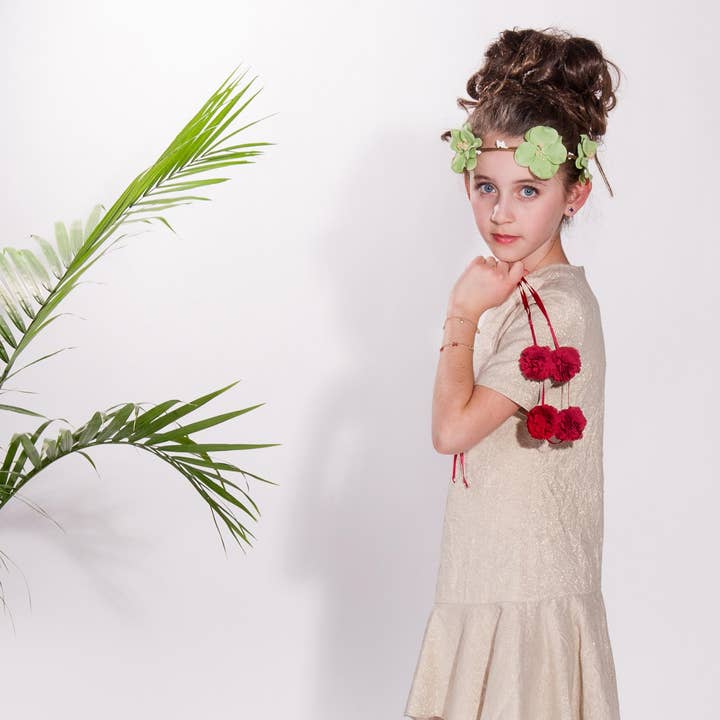 Collar de Bolas de Flores de Gasa para venta al por mayor de Heirlooms Bows Outlet