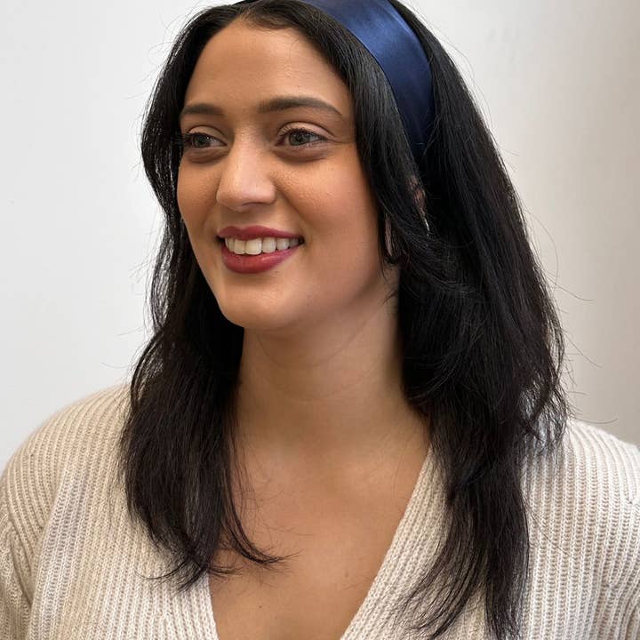 SYLKI – wholesale Fashion headband – women's – Silk Headband - Navy - Wide4