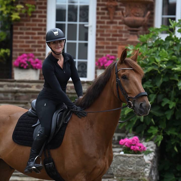 The Urbany Equine - Wholesale Horseback Riding Gear - Black Corduroy Dressage Saddle Pad2