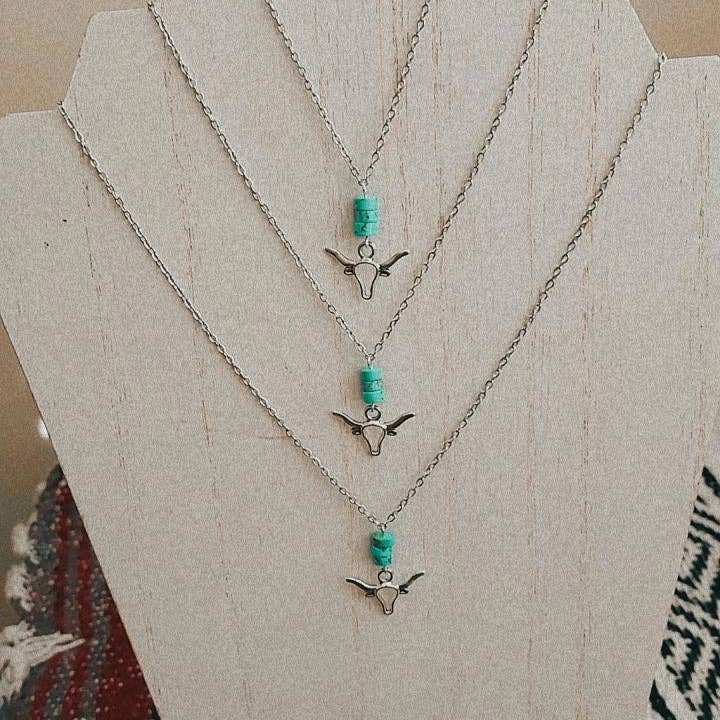 The peachy cactus boutique - Wholesale Pendant/Charm Necklace - Turquoise ride a bull necklace