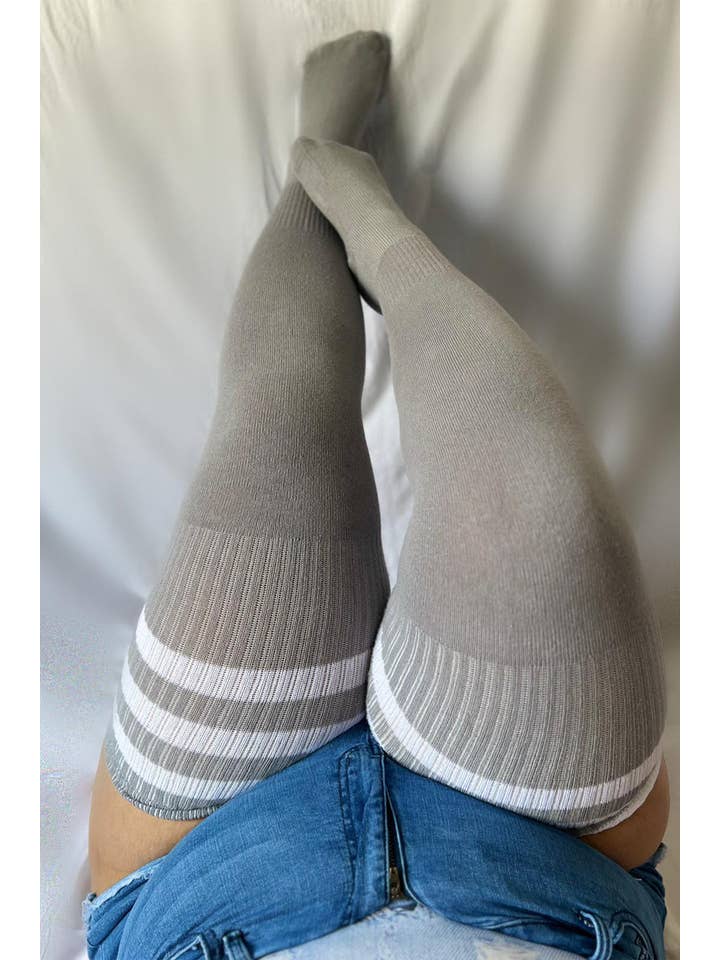 THUNDA THIGHS - Wholesale Socks - Women's - Thunda Tūbbies - Earl Grey1