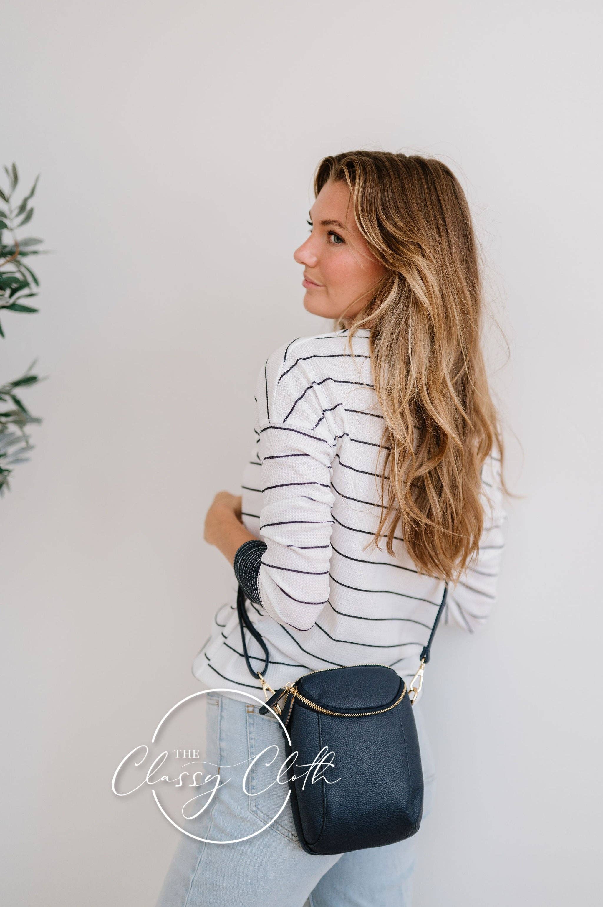 The Classy Cloth WS - Wholesale Crossbody Bag - Women's - Corinne Crossbody Bag - Navy - Navy White Zig Zag Stripe RTS4