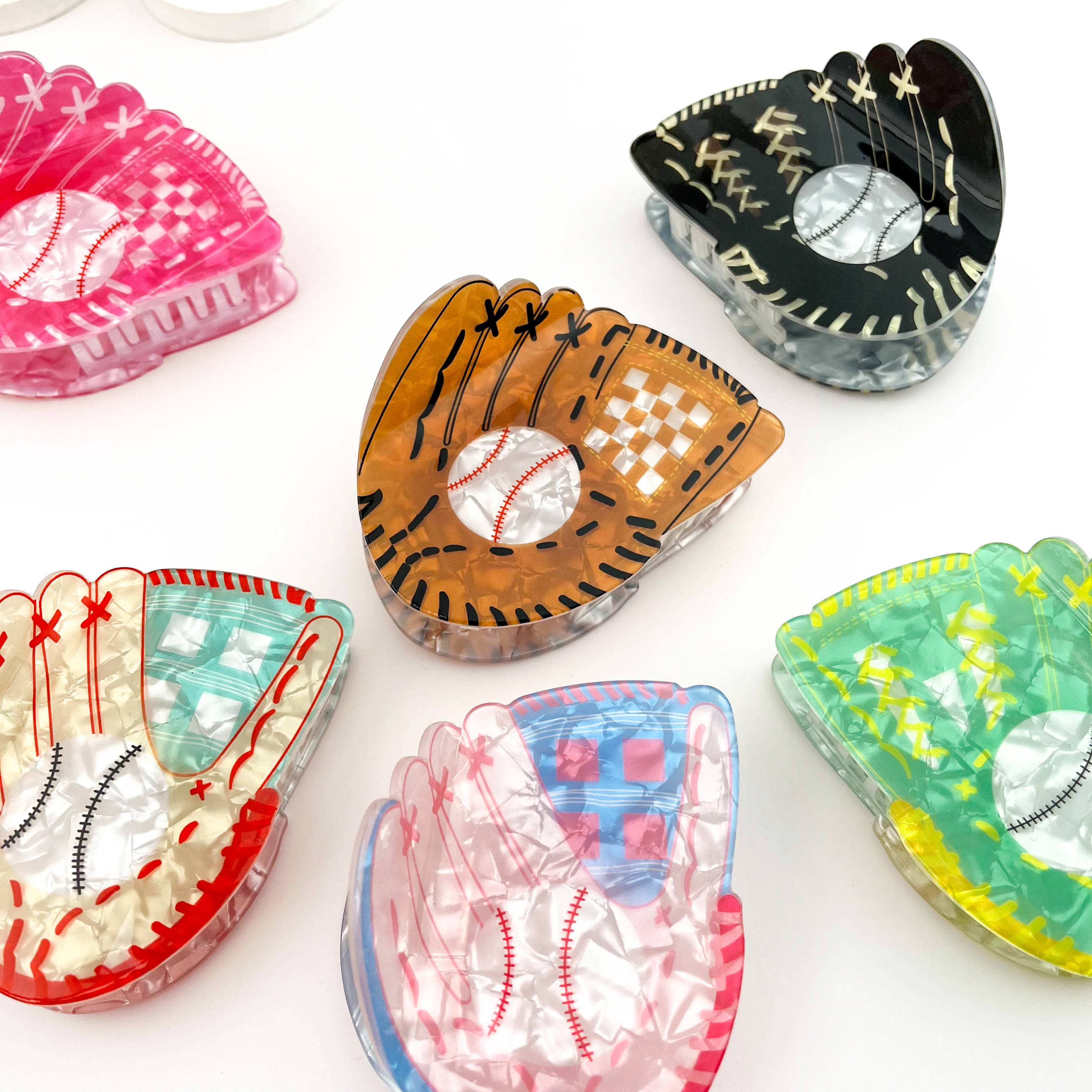 mildstyles - Wholesale Hair Clip - Women's - ⚾ Baseball Glove Print Claw Clip – Sporty & Fun Hair Clip4