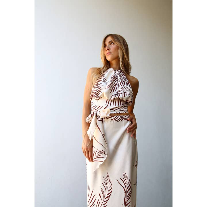 P4006 TOP AMERICANA WITH STRAP AND BROWN PALM SASH for wholesale on Faire1