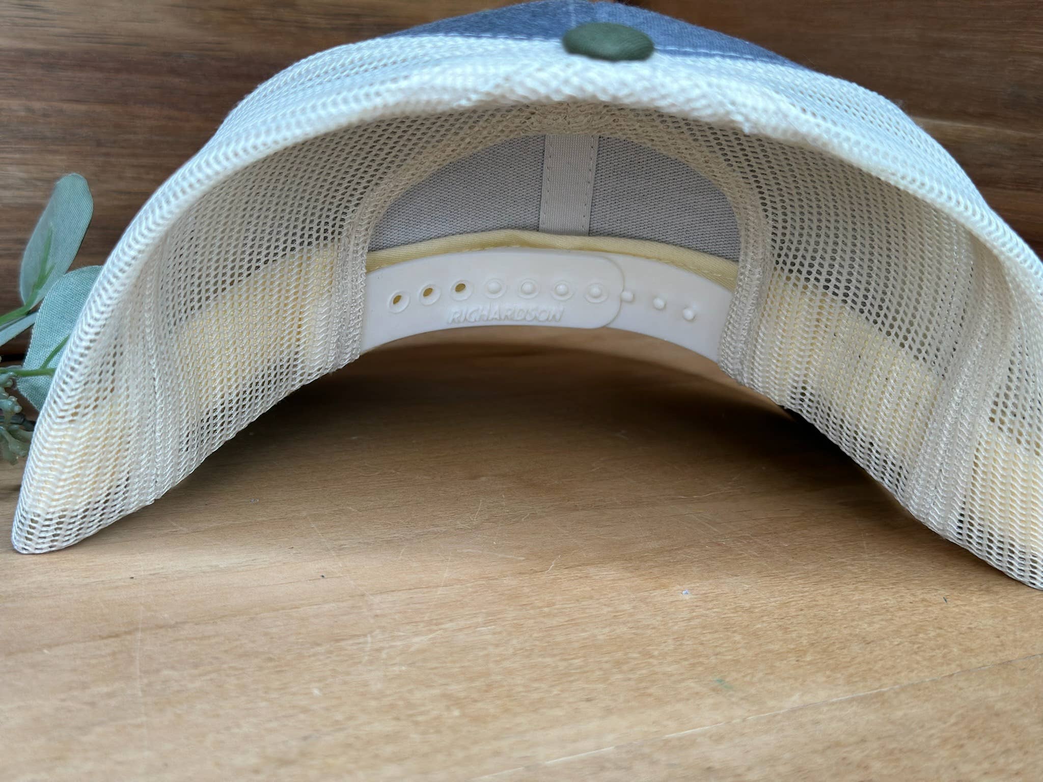 MT ENGRAVED - Wholesale Trucker Hat - Unisex - Elk Outdoors Leather Patch Hat2