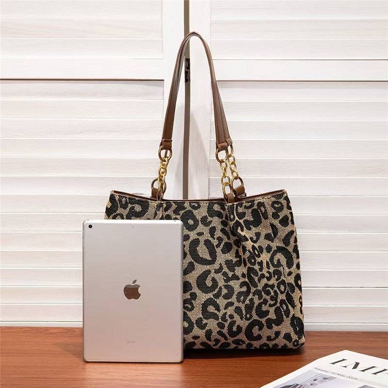 KAKI Borsa a tracolla con stampa leopardata - alla moda e spaziosa in vendita all'ingrosso su Faire6