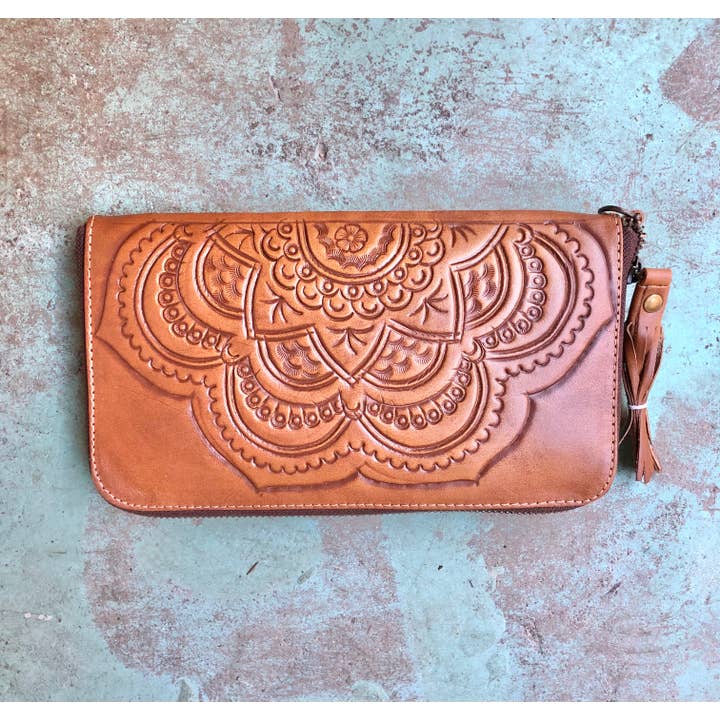 LEADERS IN LEATHER - Wholesale Wristlet - Zip Around Tooled Leather Wallet with Detachable Wristlet17