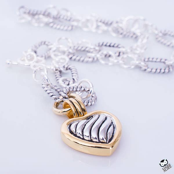 My Best Kept Jewelry - Vente Colliers à pendentif - Collier à bascule à breloque cœur bicolore1