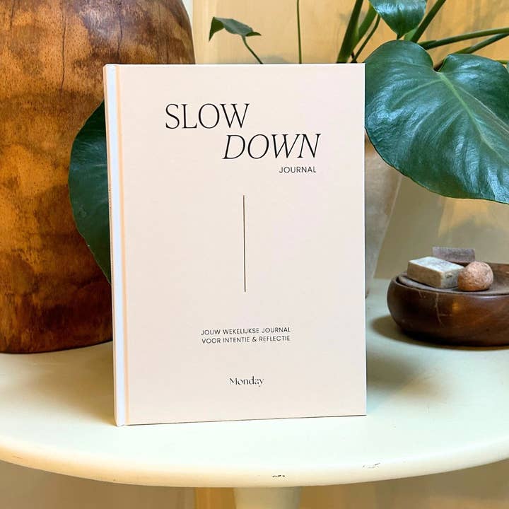 Monday - Wholesale Journal/Diary - Slow Down Journal | For reflection and intention | NL | Dutch3