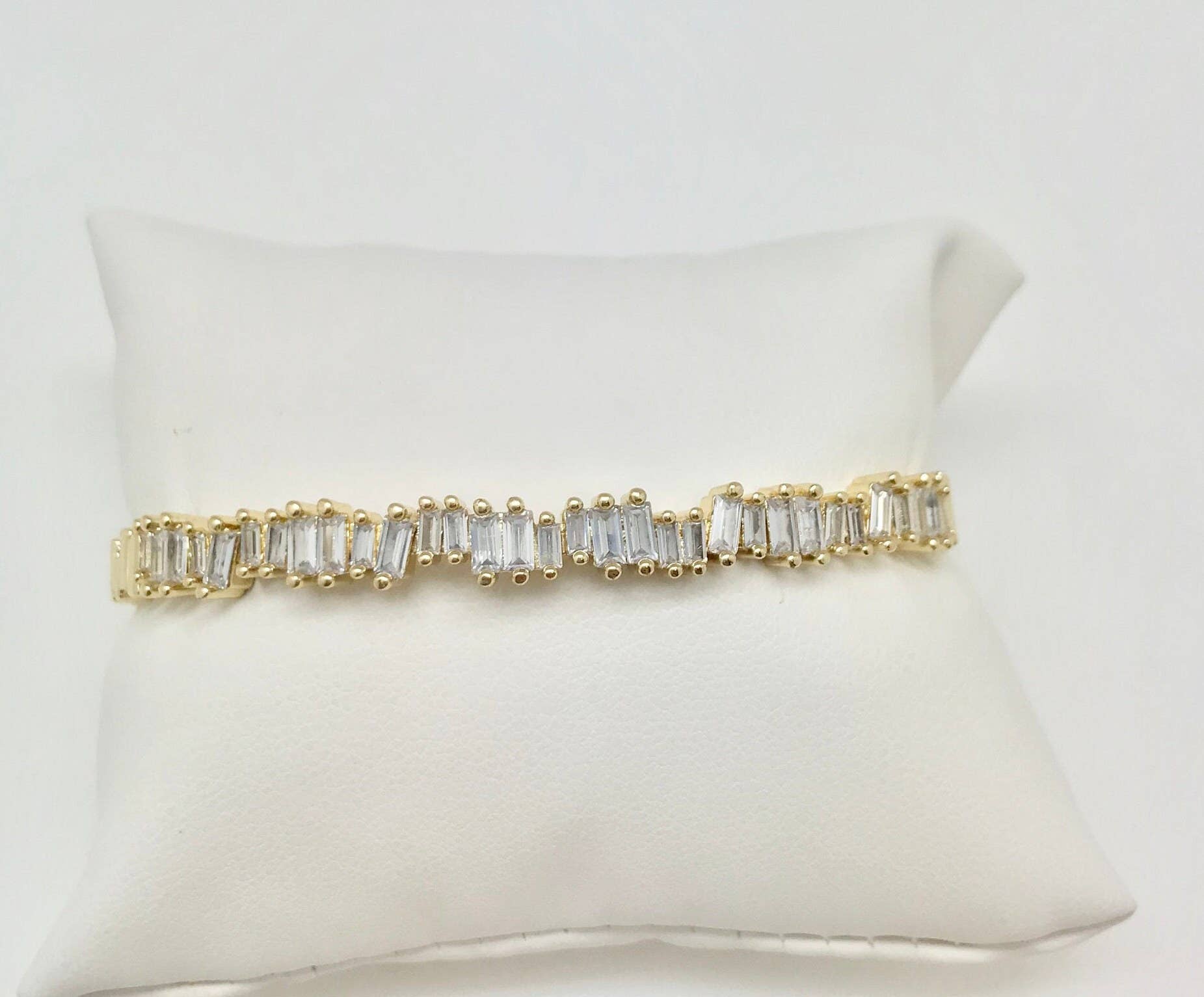 Strutt Jewelry - Wholesale Cuff Bracelet - Suave Cuff A1911