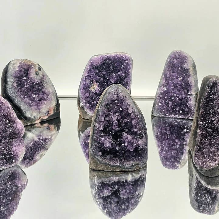 Offre par lots de 2 kg de géode cristalline d'améthyste uruguayenne (spécial B) pour la vente par Distinction Crystals