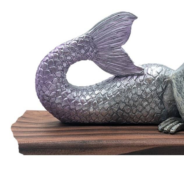 John Bernard & Company – wholesale Decorative figurine – Alien Invasion Sexy 10” Lying Mermaid Alien Statue Mermalien8