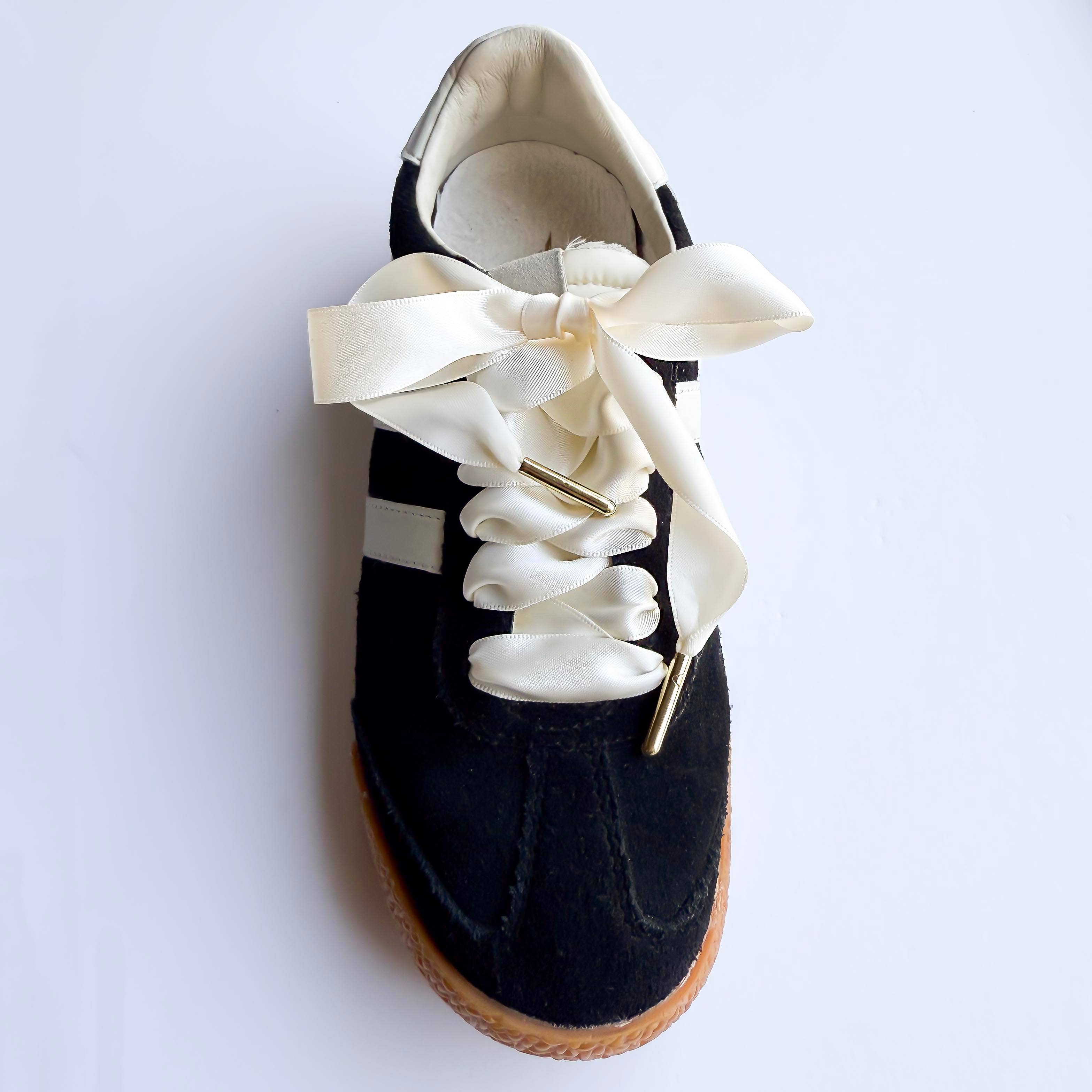 Leo & Lee Studio - Wholesale Shoelaces - Women's - Satin Sneaker Laces with Gold Aglets – Luxe Shoe Accessory7