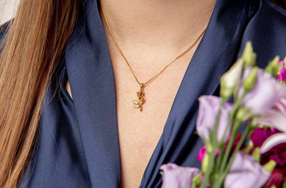 Belmia - Vendita all'ingrosso Collana con ciondolo/pendaglio - Collana rosa in oro1