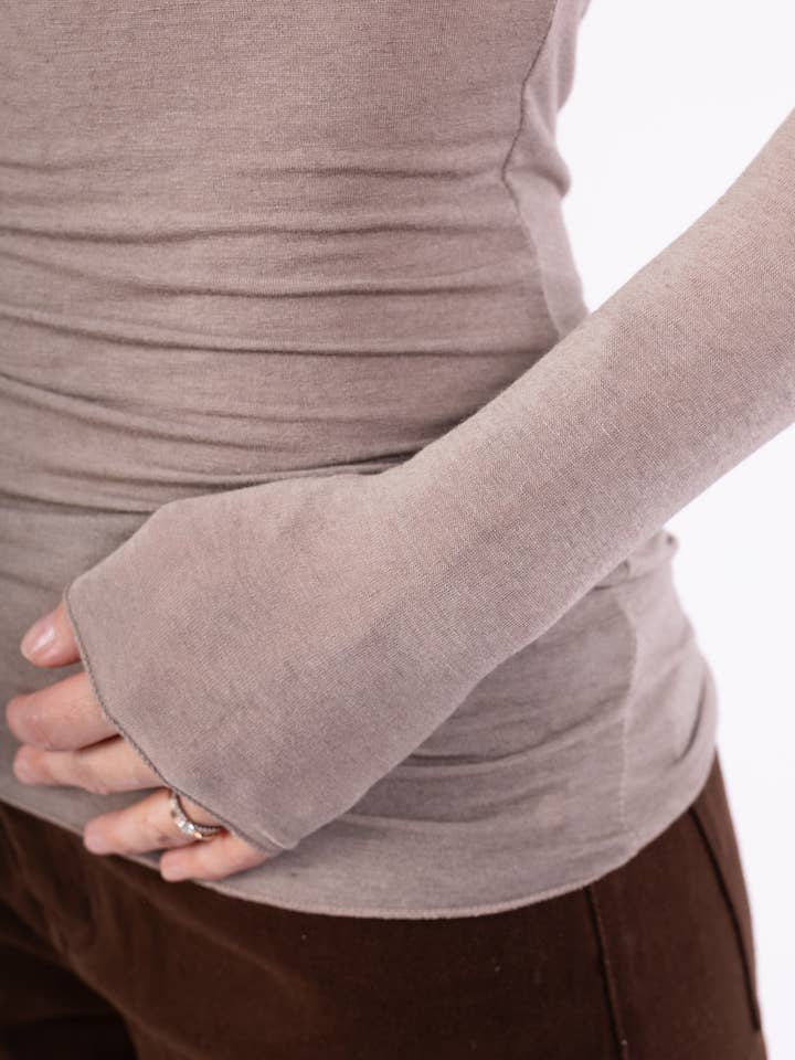 L'Emotion - Wholesale T-Shirt - Women's - Lightweight Long Sleeve Round Neck T-Shirt 15% Cashmere12