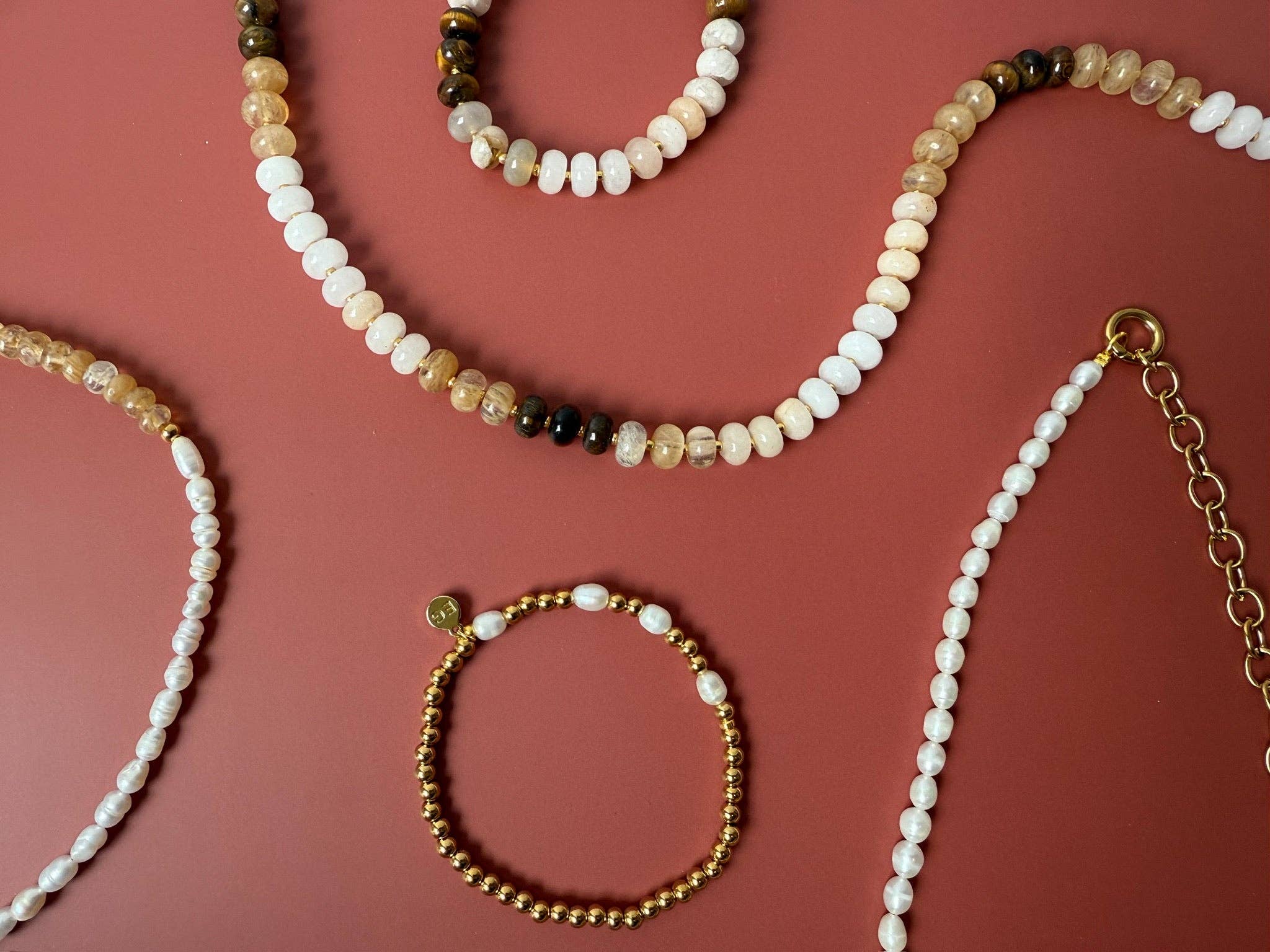 ETHICGOODS - Wholesale Beaded Bracelet - Morse Code Pearl & Gold Waterproof Beaded Bracelet | LOVE4