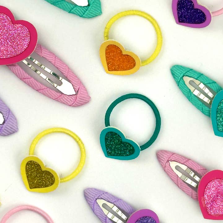 Bluebell Petite - Wholesale Hair Clip - Kids - Green Heart Glitter Click Clack 4cm6