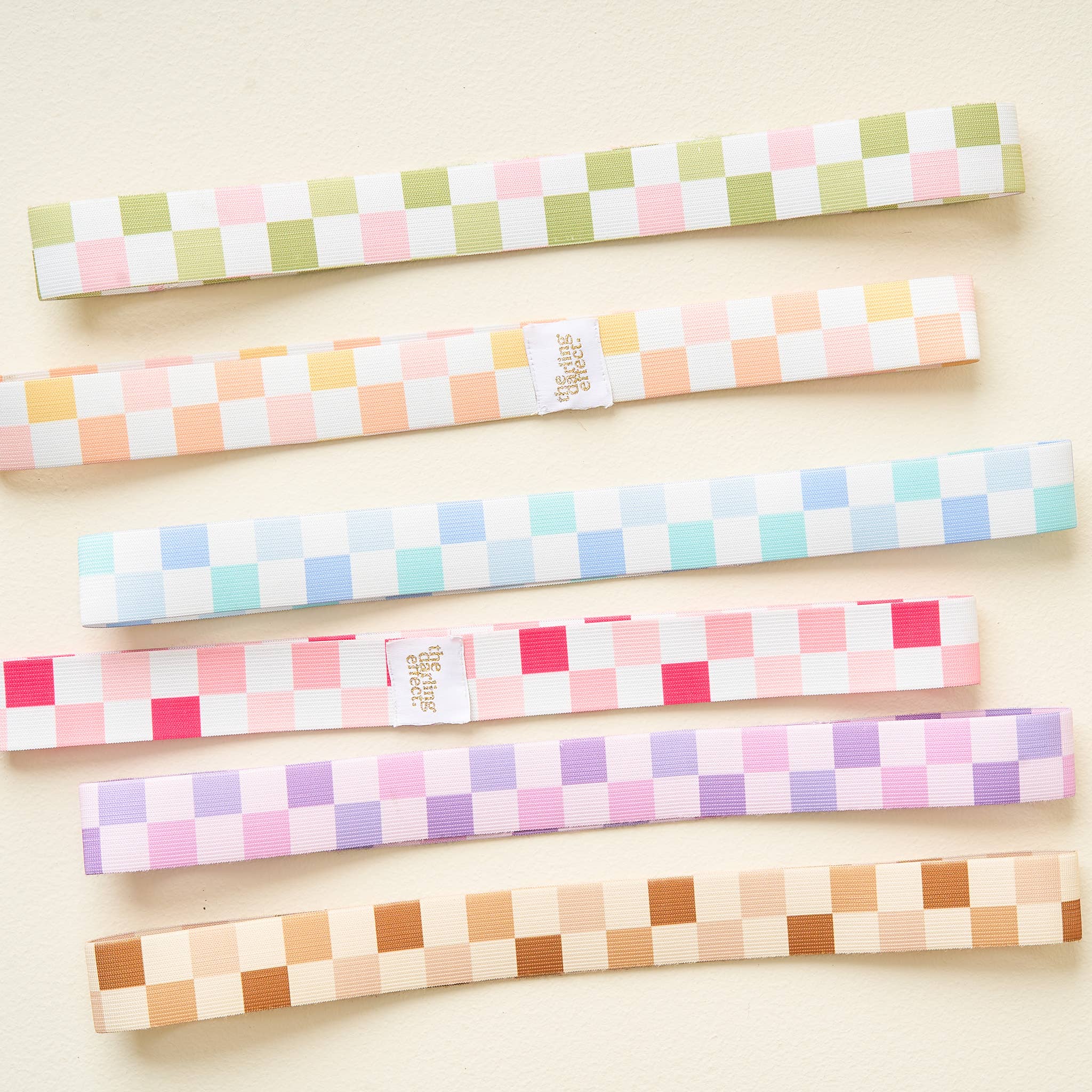 The Darling Effect - Wholesale Beach Accessories - Stay-Put Towel Band-Check Hot Pink3