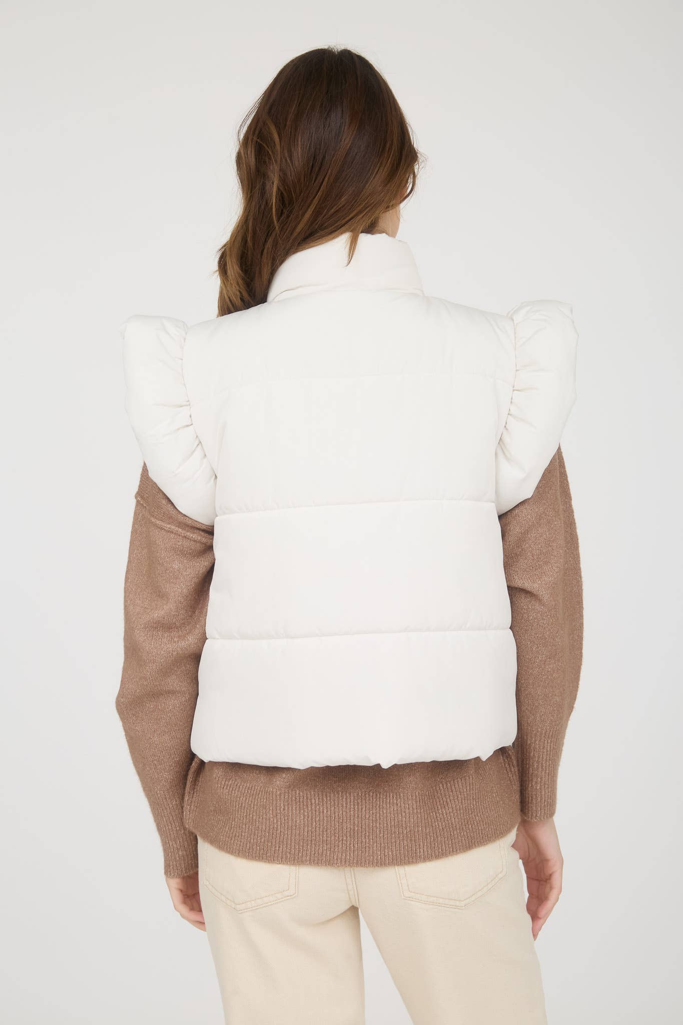 MINE - Vente Veste sans manches – femme - GILET MATELASSÉ À FERMETURE ÉCLAIR AVEC DÉTAIL NŒUD ET MANCHES VOLANTES38