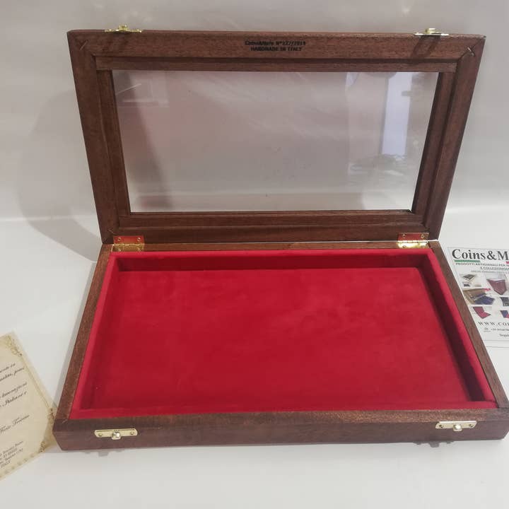 Coins&More - Wholesale Decorative Box - Wooden and velvet box Display for objects1