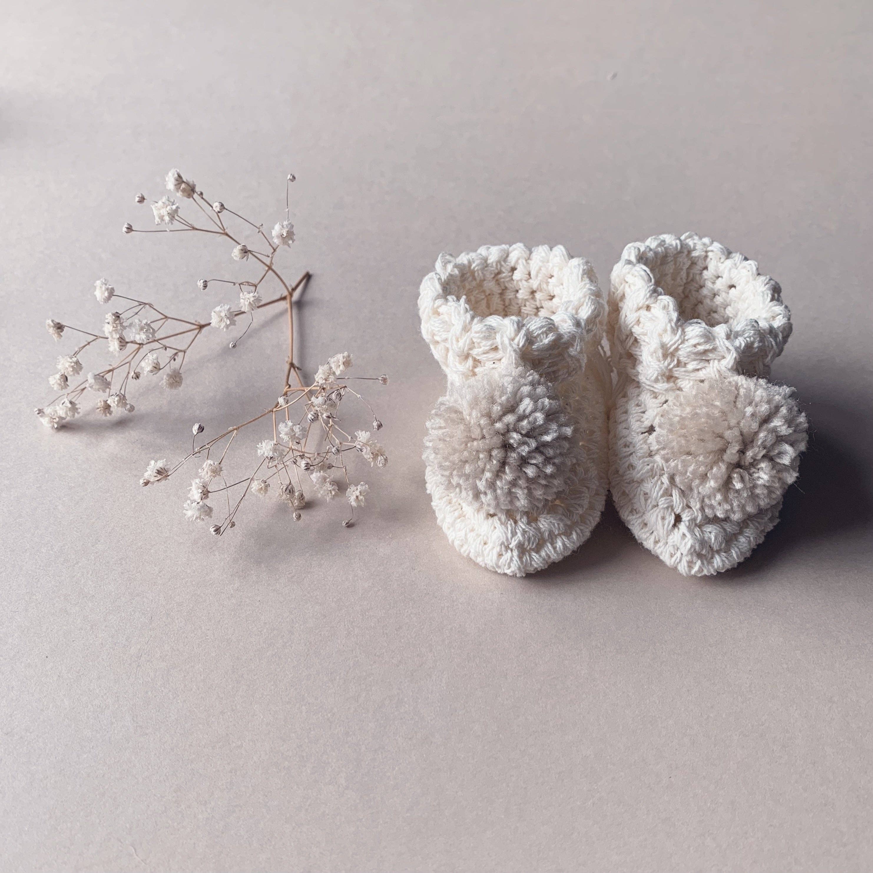 Gooseberry fool - Wholesale Booties – Baby - Organic cotton pom pom booties