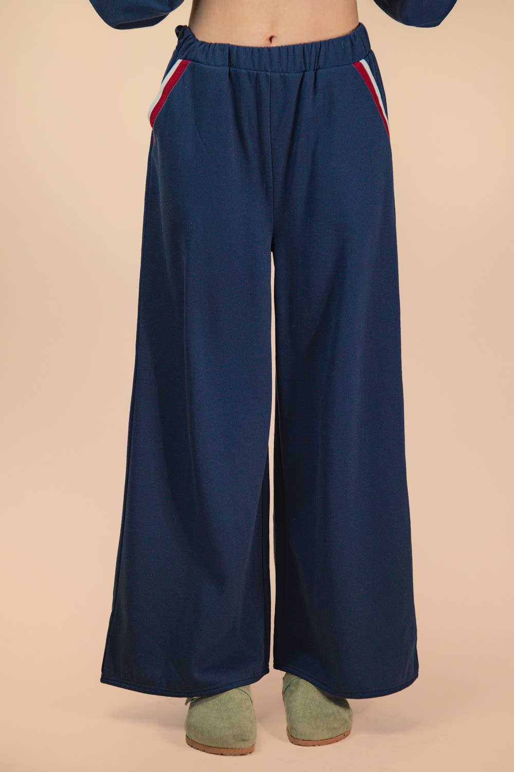 VERY J – wholesale Lounge set – Women's – NT12382SET-Color Block Band Detail Comfy Knit Top & Pants Set12