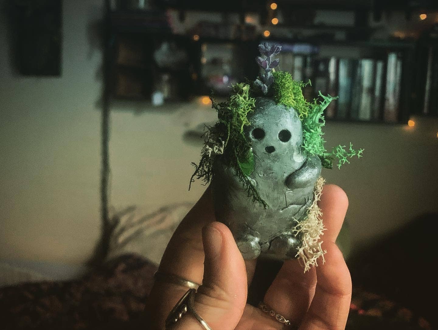 Leafy Ann Art - Wholesale Decorative Figurine - Clay moss rock creatures2