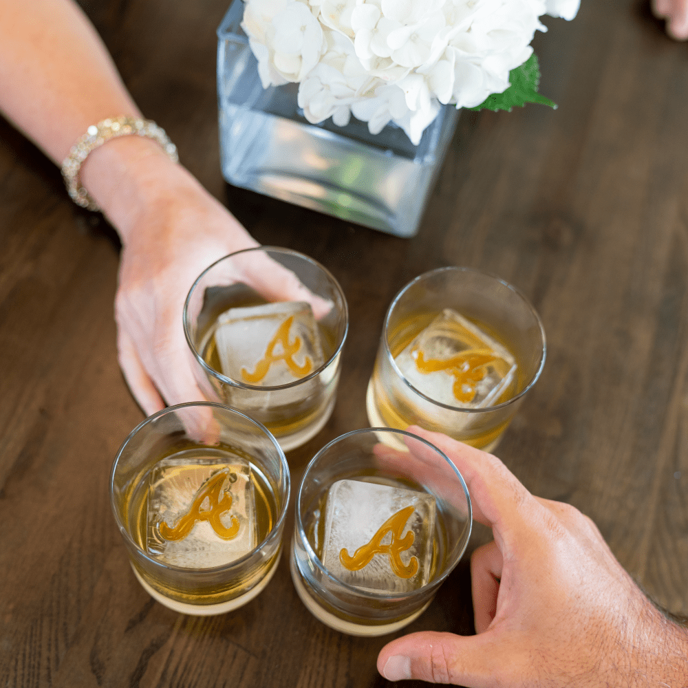 rOks – wholesale Isbricka/-form – Braves-paket0