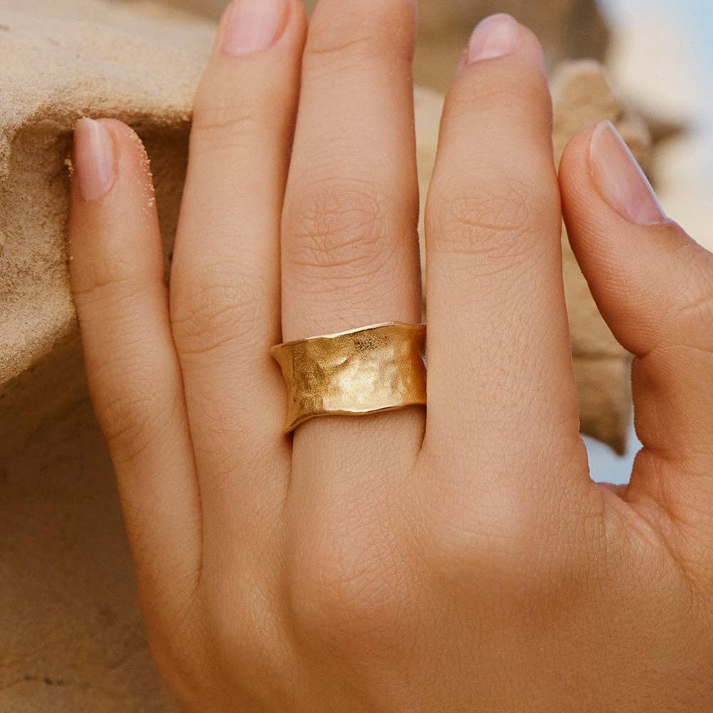 Agapée Jewelry - Wholesale Band/Stacked Ring - Lucca Ring | Jewelry Gold Gift Waterproof1