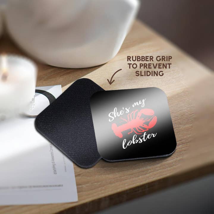 3dRose – Großhandel Untersetzer – 3dRose, Sie ist mein Hummer mit rotem Hummer. Weiße Schrift auf schwarzem Hintergrund., Untersetzer10