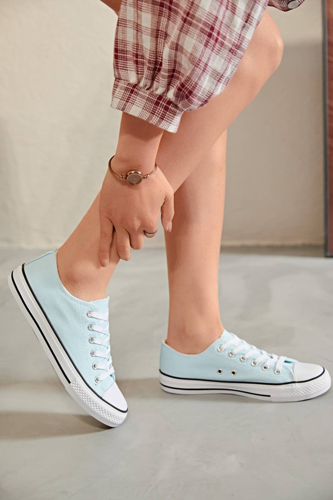 ERYNN - Wholesale Lifestyle Sneakers - Women's - lace-up sneakers - Opaline42