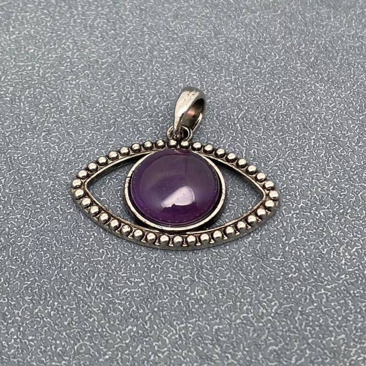 Mio Queena – Engroshandel Vedhæng/charm – Vintage vedhæng med ondsindet øje i naturlig sten (enkelt vedhæng) - CS18