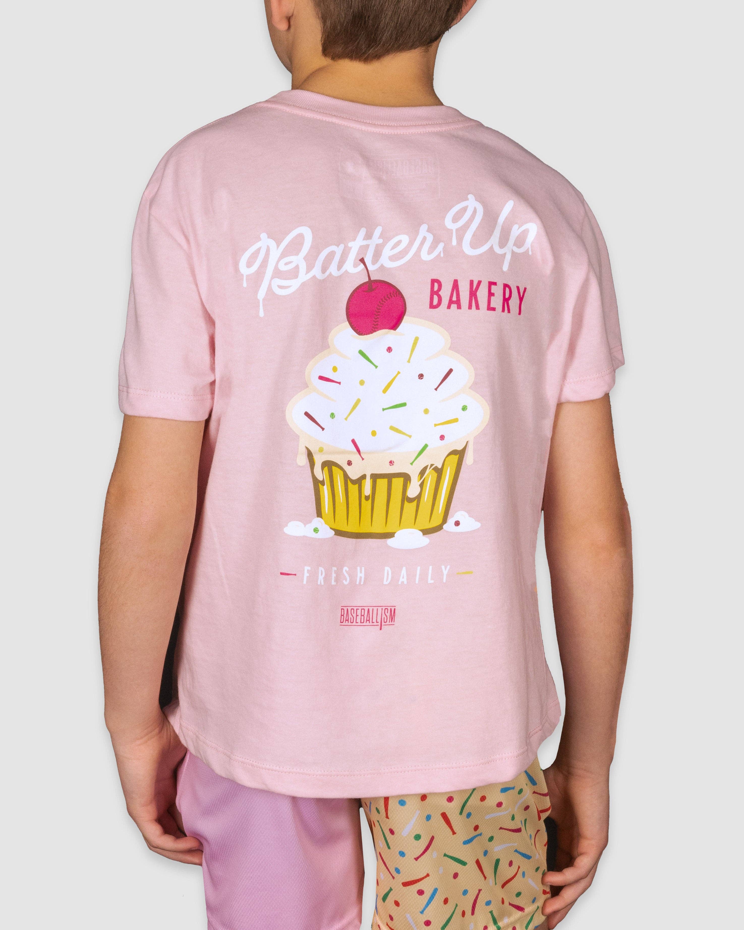 Baseballism – Engroshandel T-shirt med serigrafitryk – til børn – Batter Up Bakery Konfetti Cupcake T-Shirt - Ungdom2