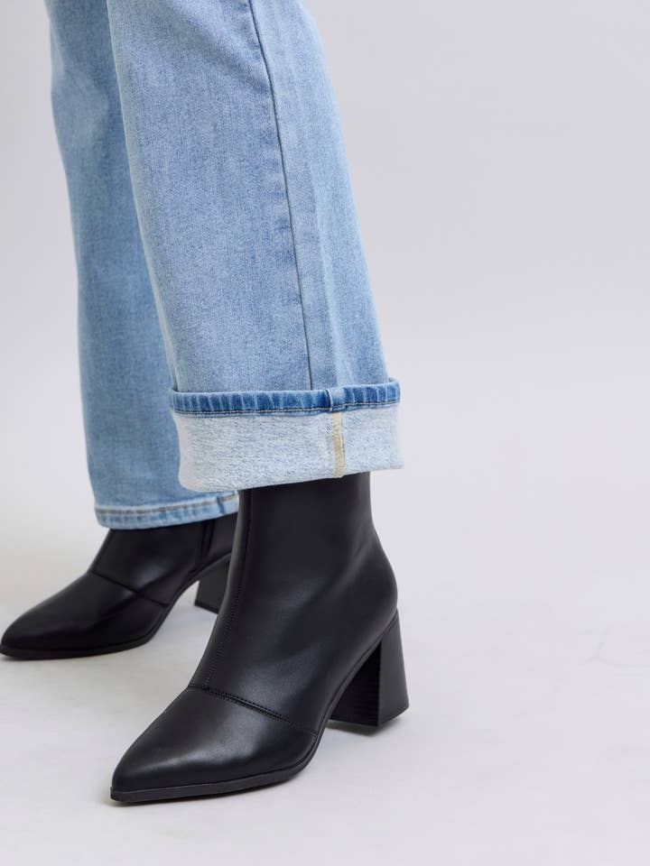 Thermal Bootcut for wholesale by Judy Blue Jeans