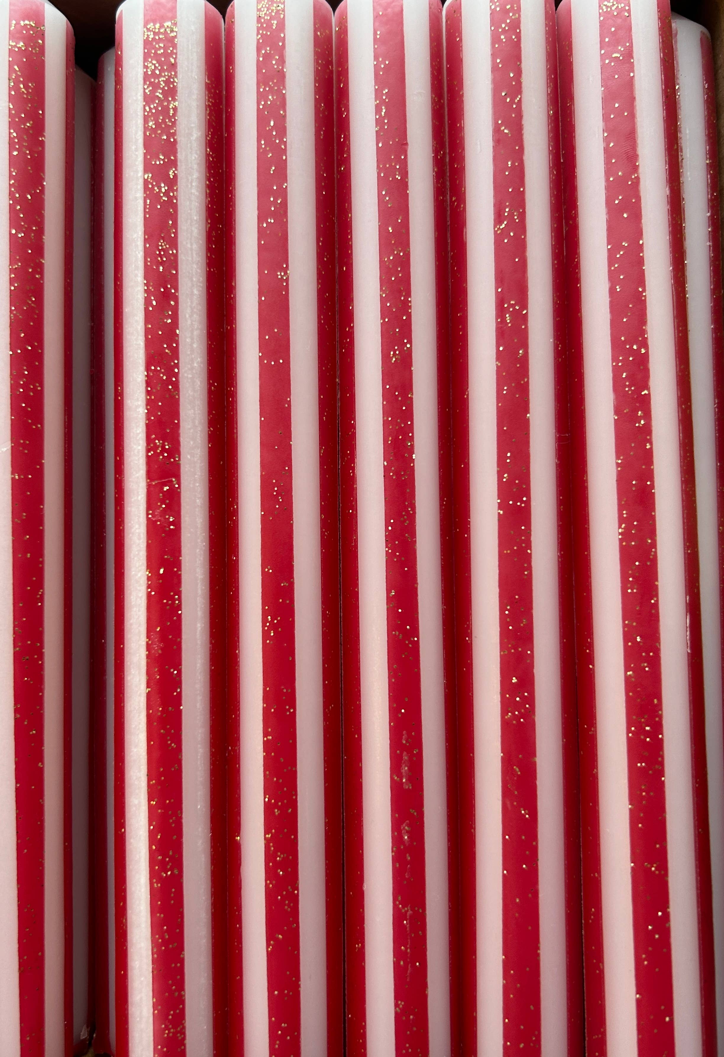 The Colour Emporium – wholesale Tapered candle/candlestick – Christmas Pinstripes Individual1