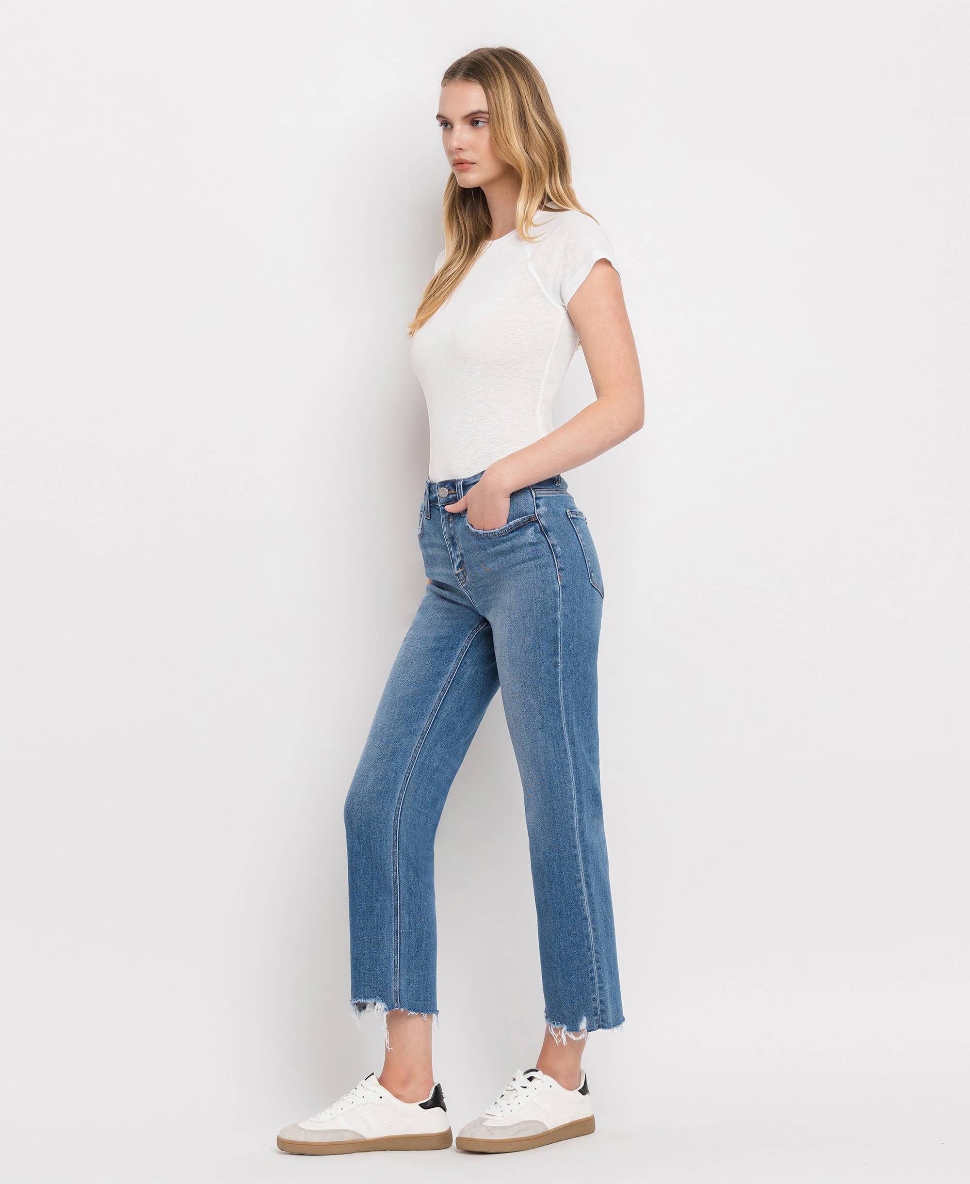 GALLANT HIGH RISE REGULAR STRAIGHT JEANS T6224 for wholesale on Faire12