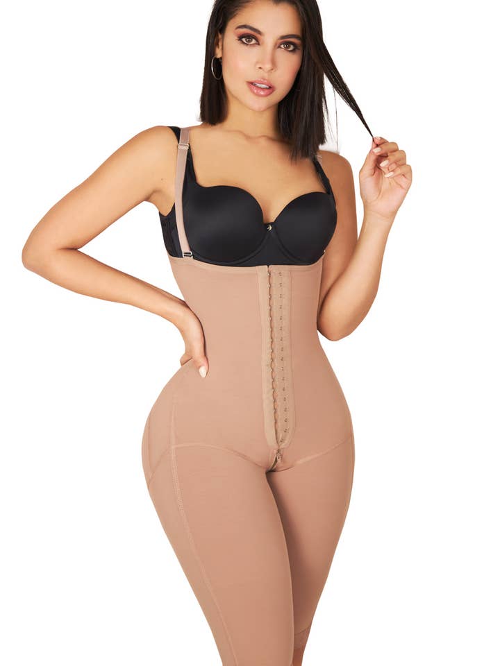 Bodyshaper largo con espalda cubierta y cremallera perineal para venta al por mayor de Jackie London