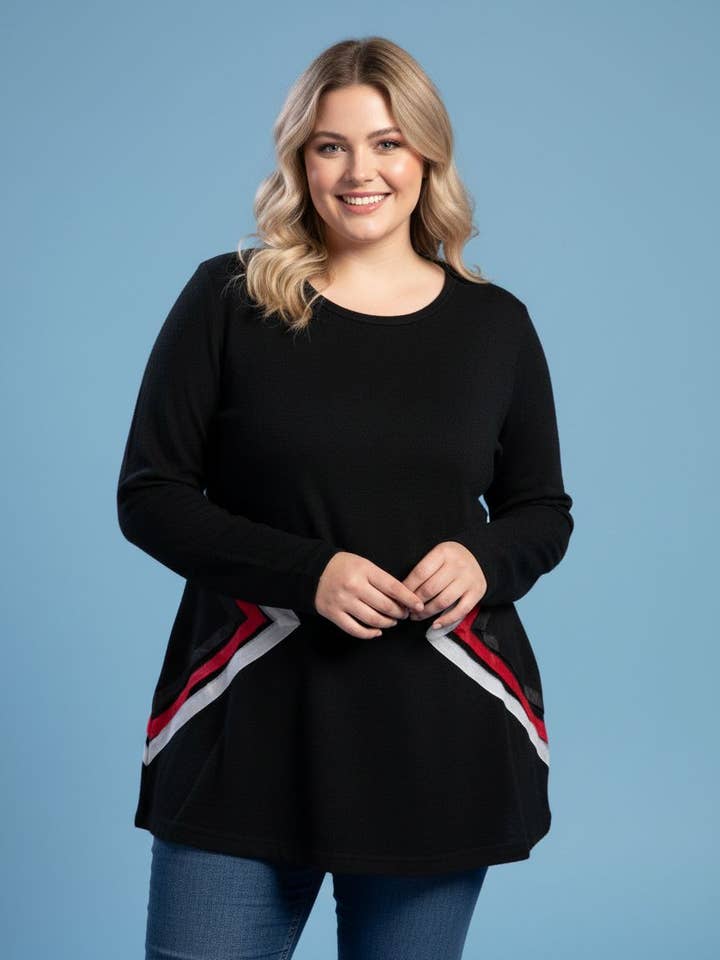 Tuniek - Grote maat zwarte trui met volant (A923) voor wholesale door Pomme Rouge Paris