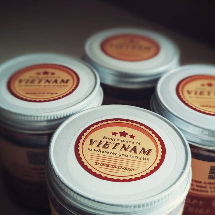 Seattle and Saigon - Wholesale Hot Sauce - CRISPY GARLIC CHILI OIL, Do-everything Viet sauce,Made in WA7