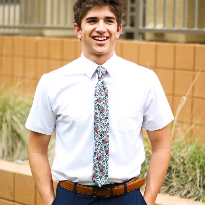 Tough Apparel - Wholesale Necktie - Men's - Gwen – Pistachio Green Floral Tie3