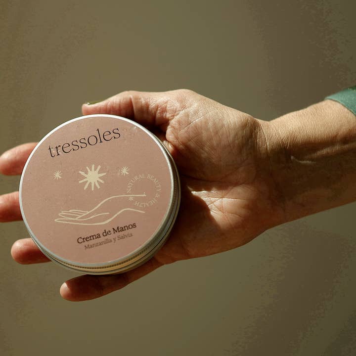 Tres Soles Natural Beauty - Wholesale Hand Cream/Lotion - Chamomile and sage hand cream1