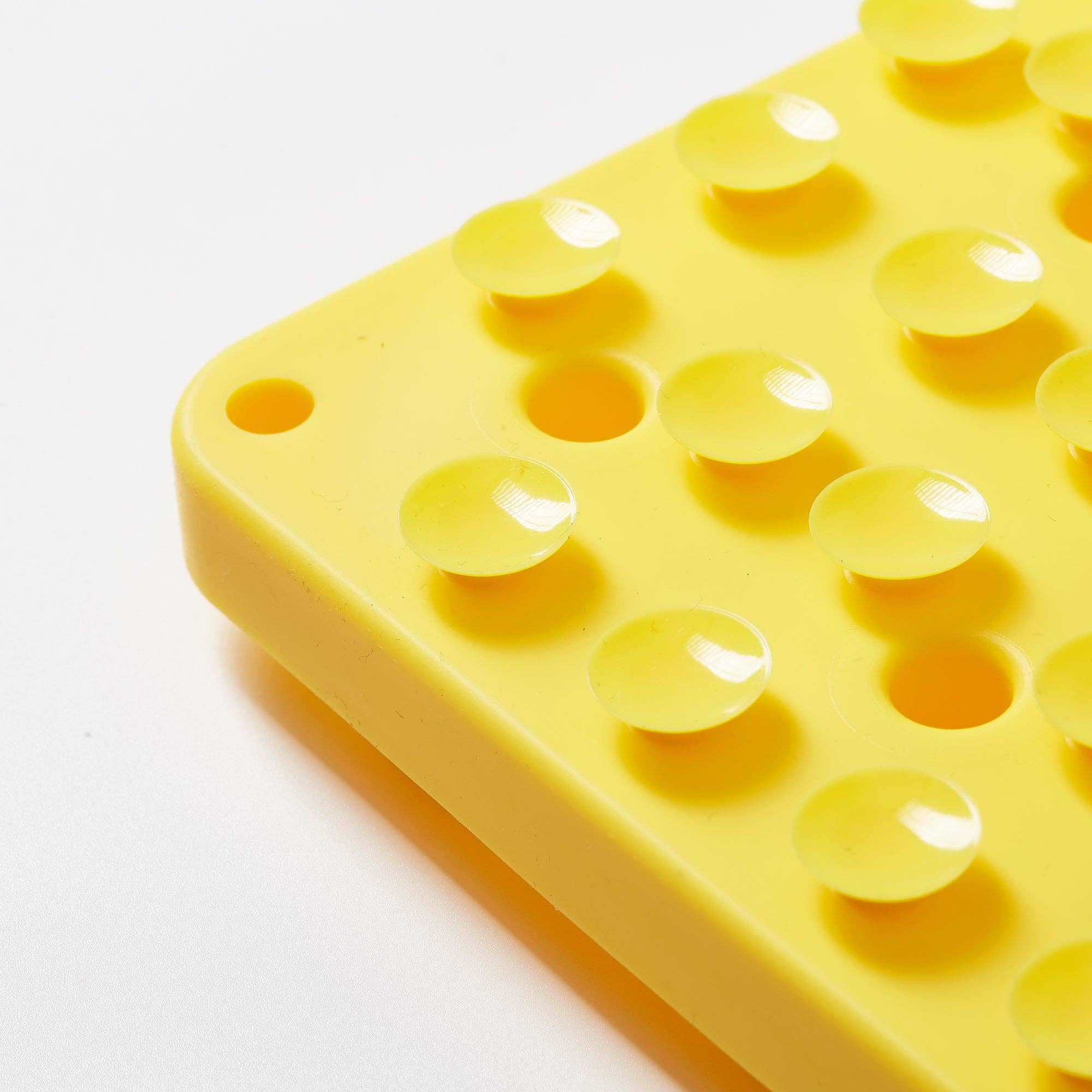 Pet Future llc - Wholesale Pet Food Mat - Dog - 
Puzzle Feeder Silicone Dog Mat with Suction Cups3